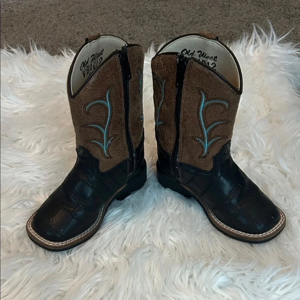 Old West Brown and Cream Western Boot Interior Branding - Picture 3 of 5